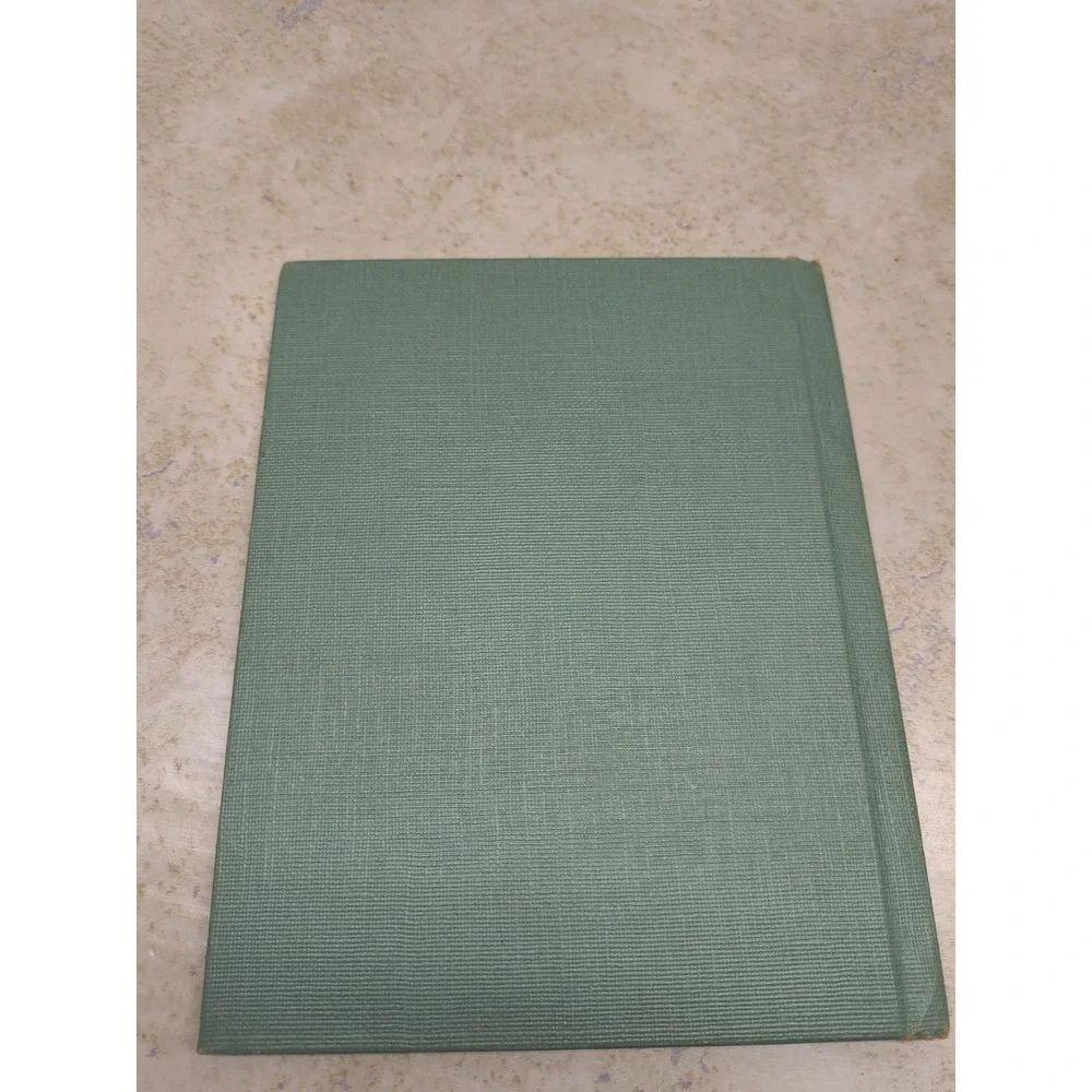 Vintage The Hole in the Hill By Marion Seyton Follet Beginning To Read Book 1960